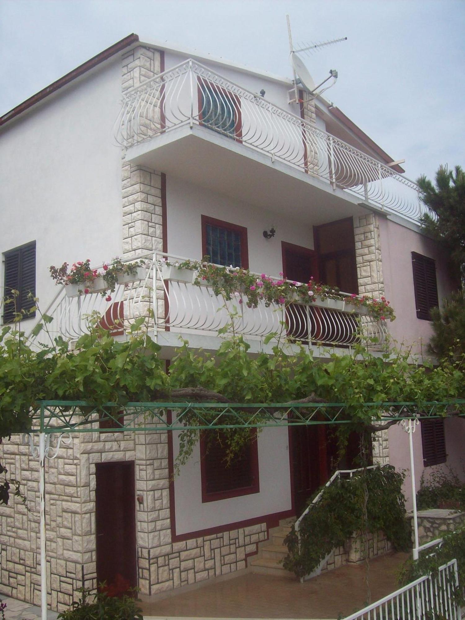 Apartments Lucija Trogir Exterior foto
